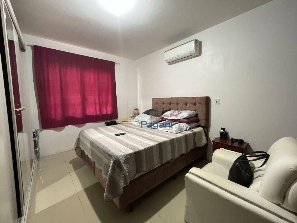 Casa à venda com 4 quartos, 286m² - Foto 29