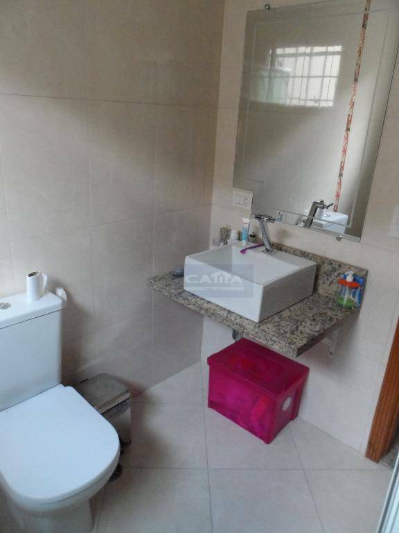 Sobrado à venda com 3 quartos, 299m² - Foto 3