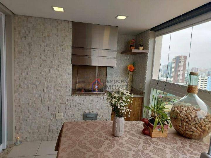 Apartamento à venda com 2 quartos, 101m² - Foto 1