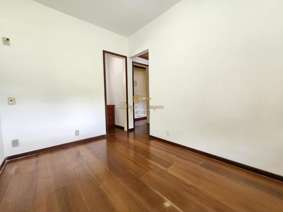 Casa à venda com 3 quartos, 530m² - Foto 22