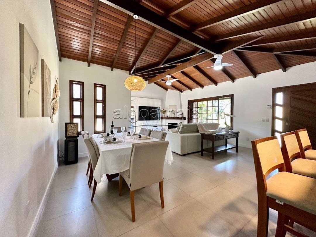 Casa à venda com 4 quartos, 600m² - Foto 11