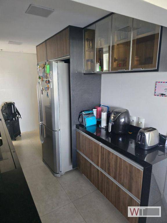 Apartamento à venda com 3 quartos, 109m² - Foto 10