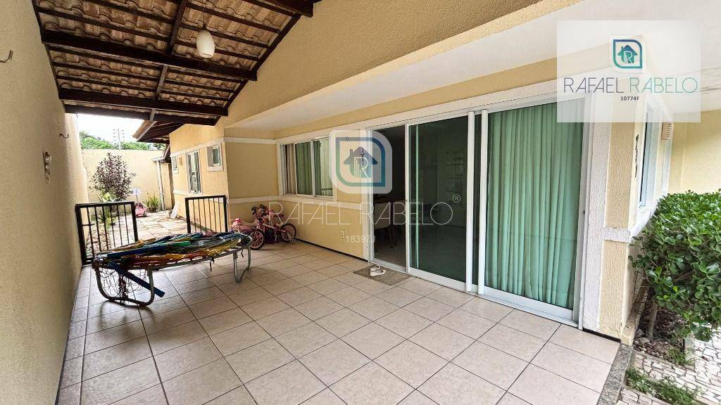 Casa de Condomínio à venda com 4 quartos, 180m² - Foto 25