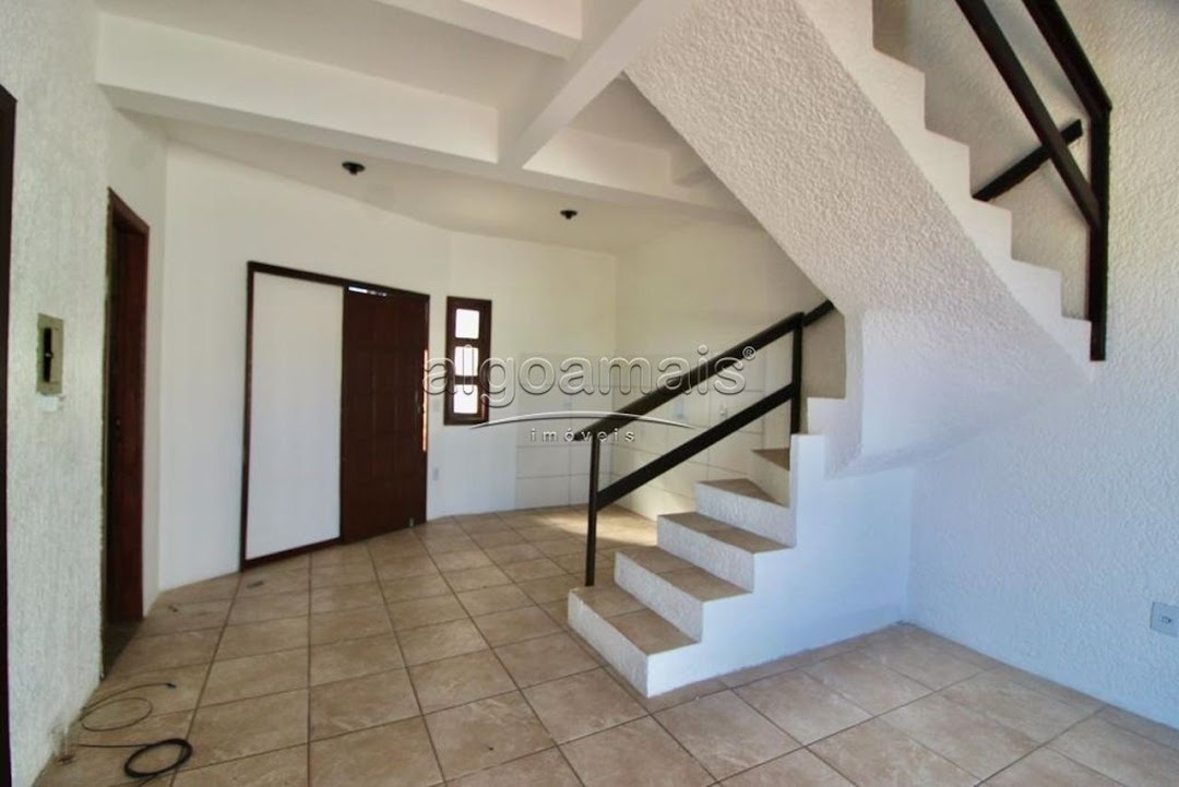 Casa à venda com 2 quartos, 65m² - Foto 5