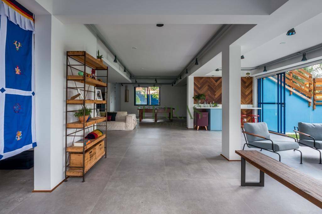 Casa de Condomínio à venda com 4 quartos, 673m² - Foto 19