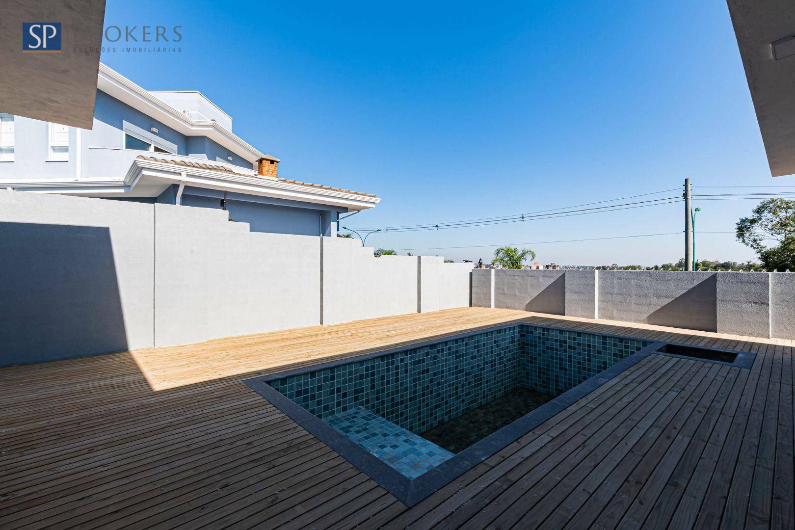 Casa à venda com 4 quartos, 290m² - Foto 3