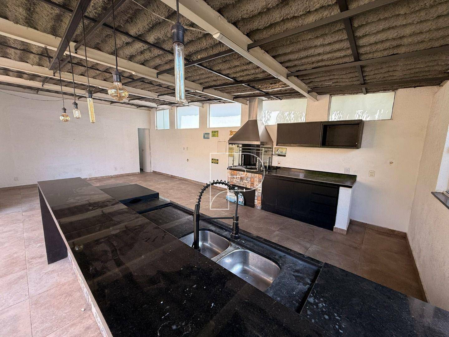 Casa de Condomínio à venda e aluguel com 4 quartos, 293m² - Foto 28