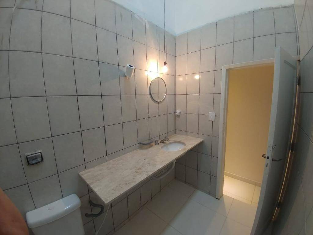 Sobrado à venda com 2 quartos, 130m² - Foto 32