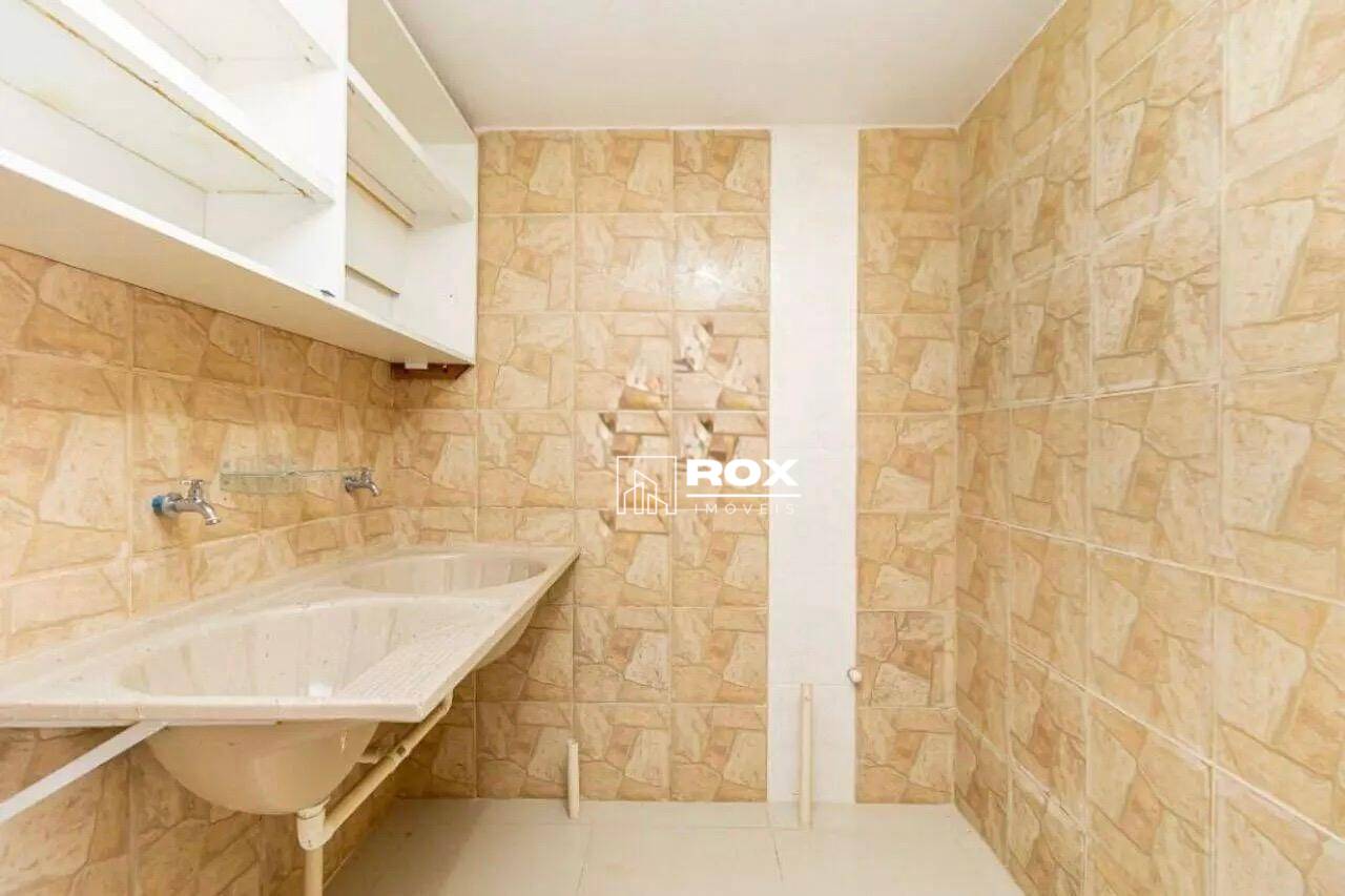 Casa de Condomínio para alugar com 3 quartos, 300m² - Foto 21
