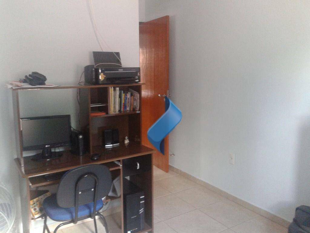 Casa à venda com 2 quartos, 147m² - Foto 10