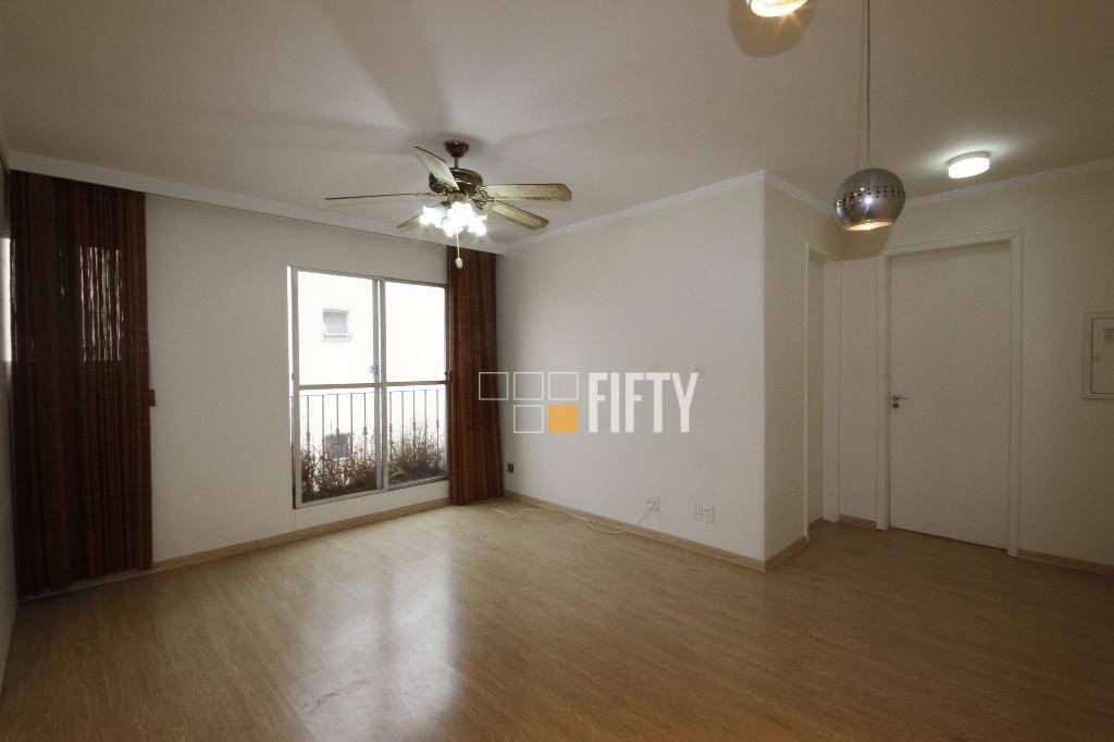 Apartamento para alugar com 1 quarto, 42m² - Foto 13