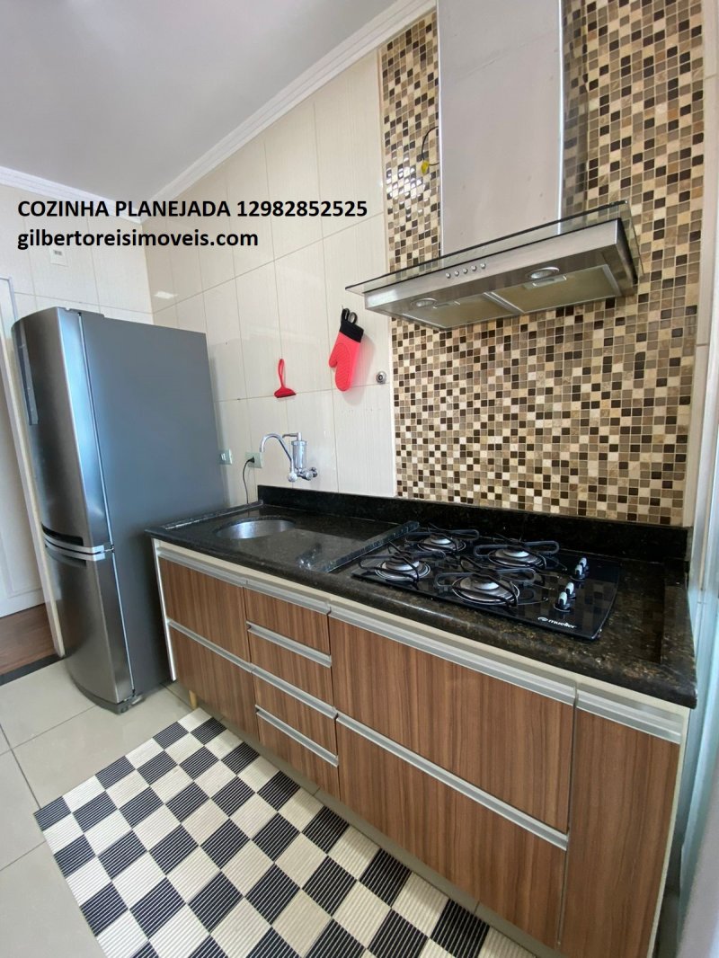 Apartamento à venda com 3 quartos, 70m² - Foto 1