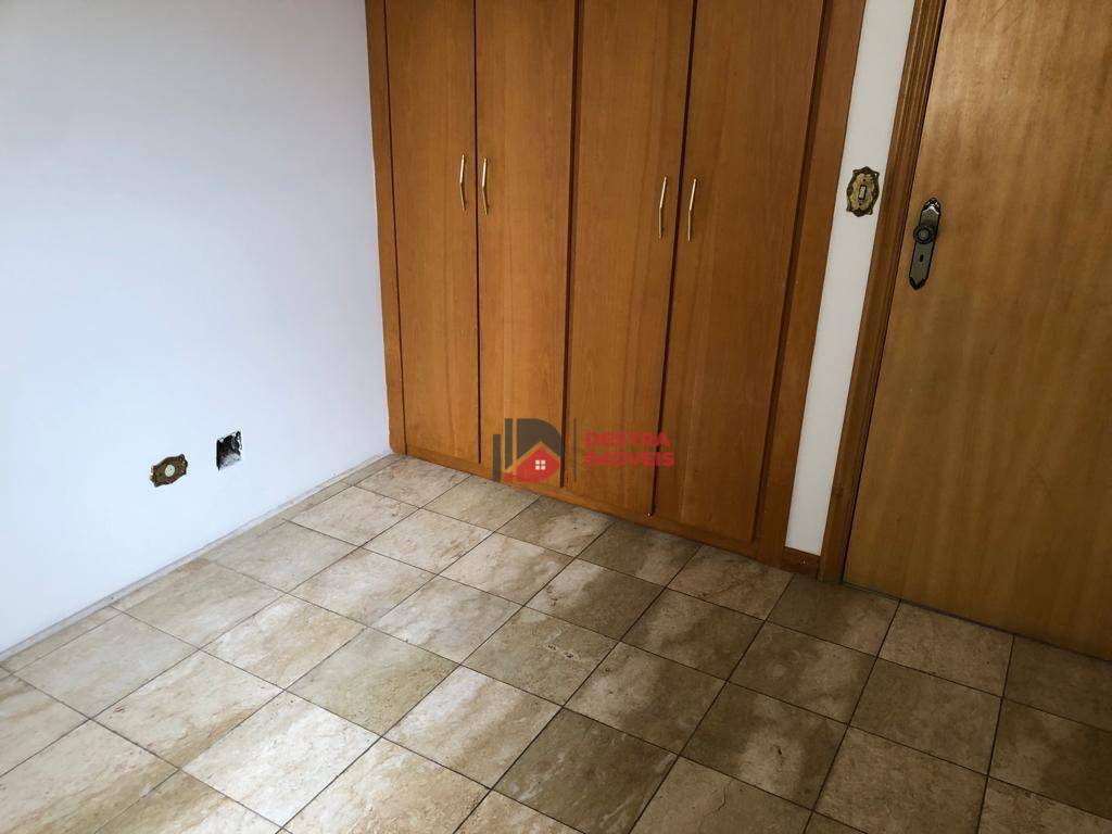 Apartamento à venda com 3 quartos, 76m² - Foto 19