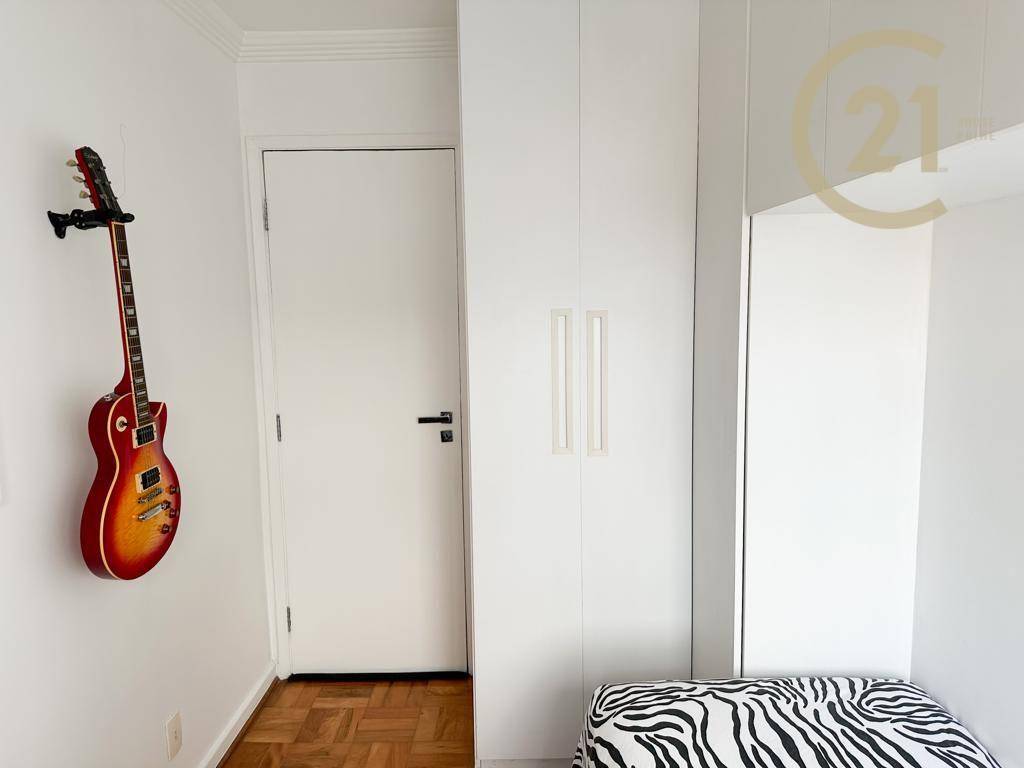 Apartamento à venda com 3 quartos, 85m² - Foto 18