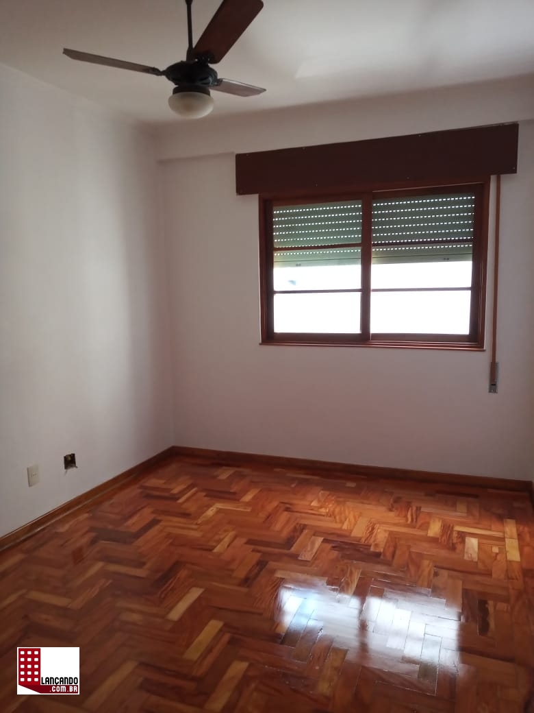 Apartamento à venda com 2 quartos, 75m² - Foto 13