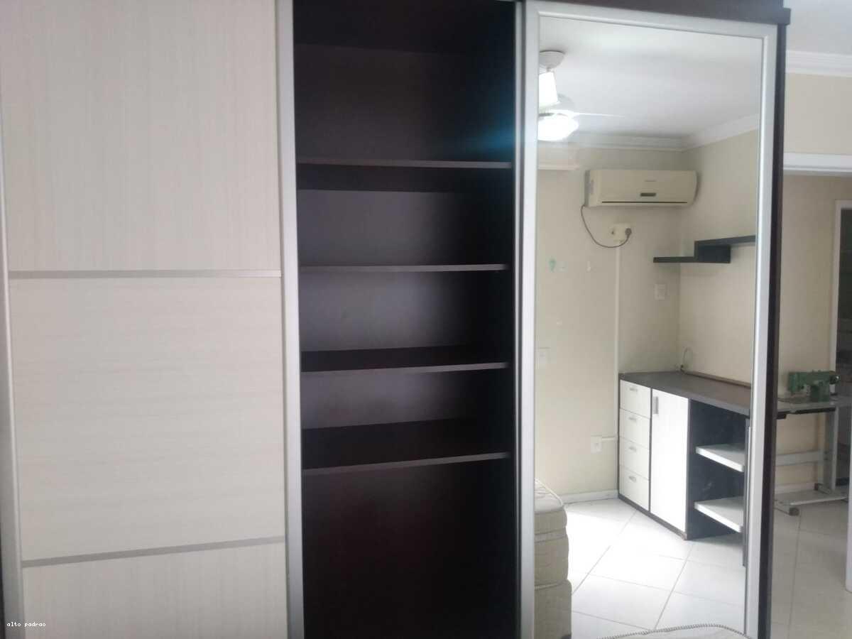 Apartamento à venda com 3 quartos, 128m² - Foto 16