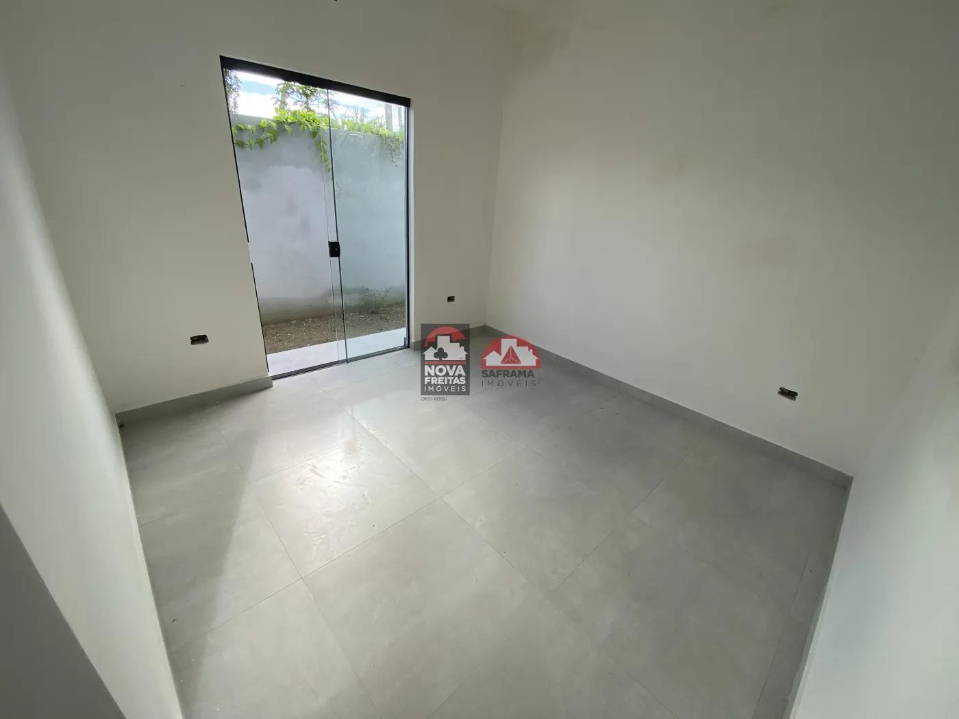 Casa à venda com 2 quartos, 67m² - Foto 11