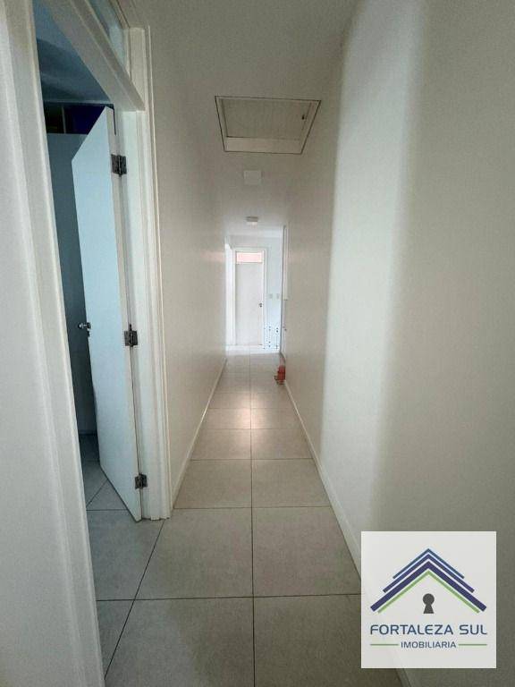 Casa de Condomínio à venda com 5 quartos, 307m² - Foto 20