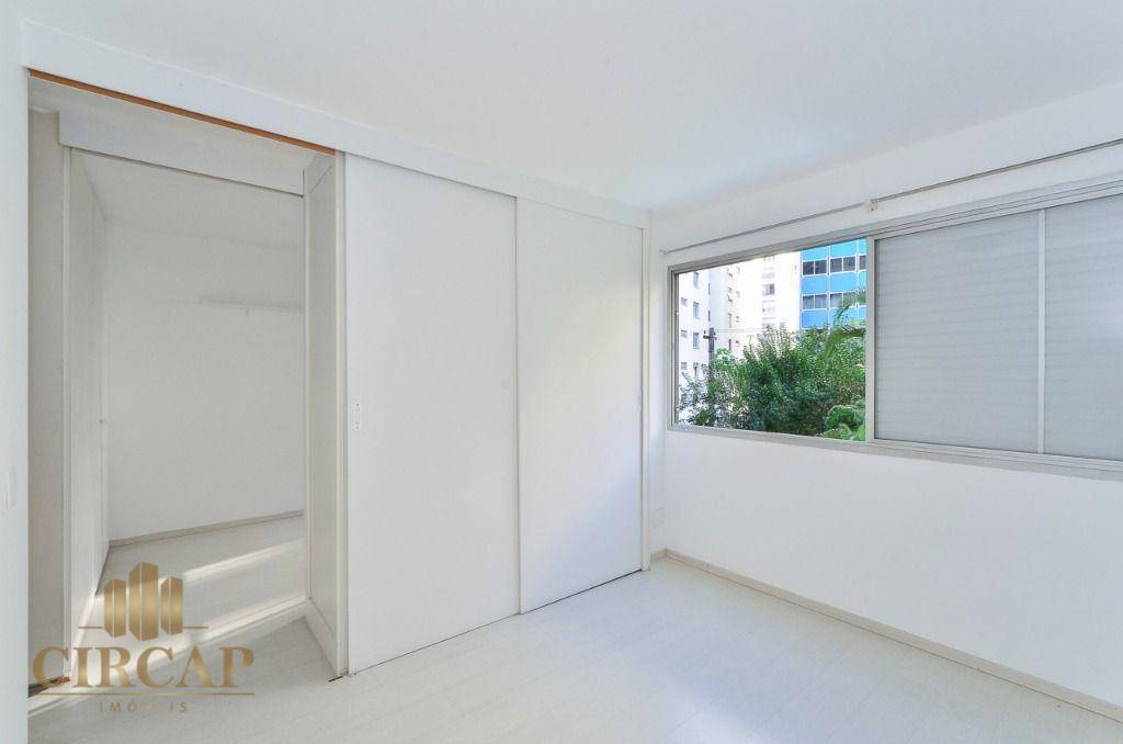 Apartamento à venda com 3 quartos, 114m² - Foto 15