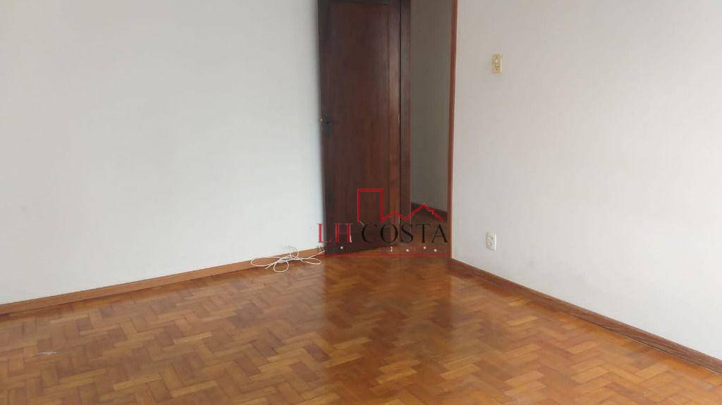 Apartamento à venda com 3 quartos, 90m² - Foto 12