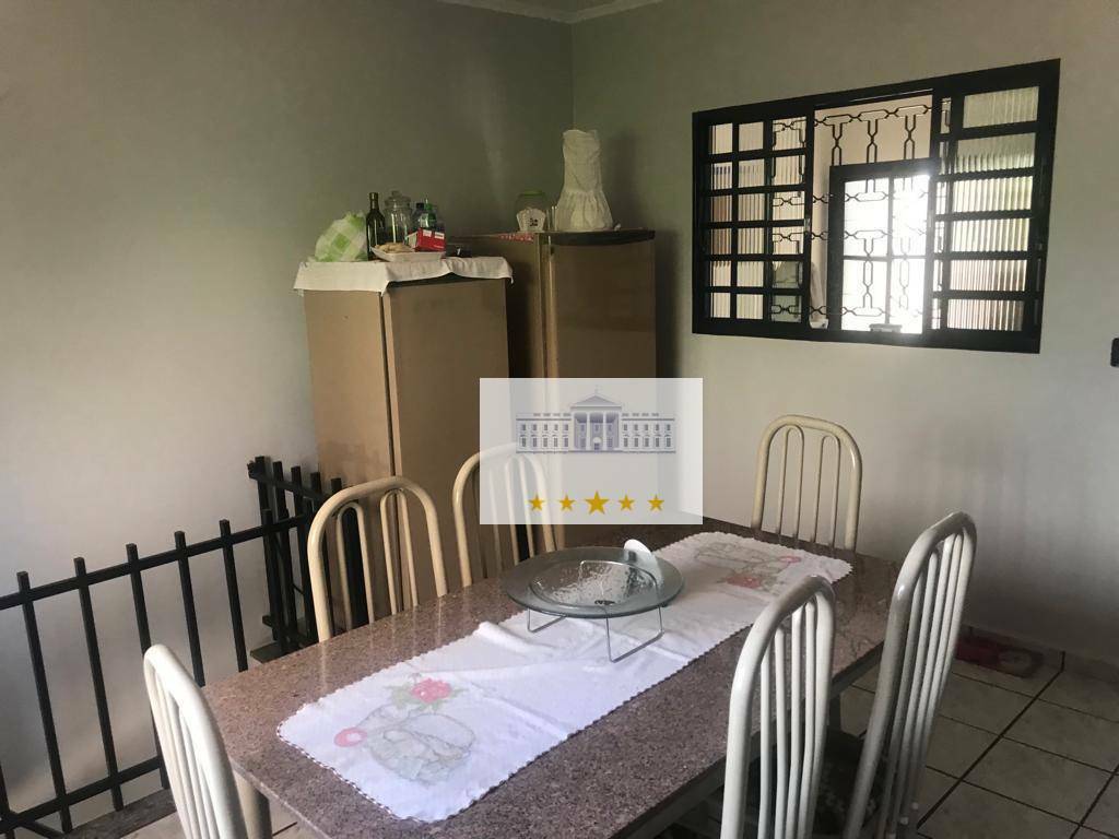 Casa à venda com 3 quartos, 230m² - Foto 16