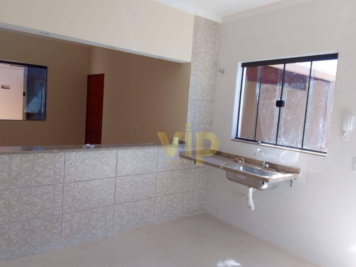 Casa à venda com 2 quartos, 78m² - Foto 4