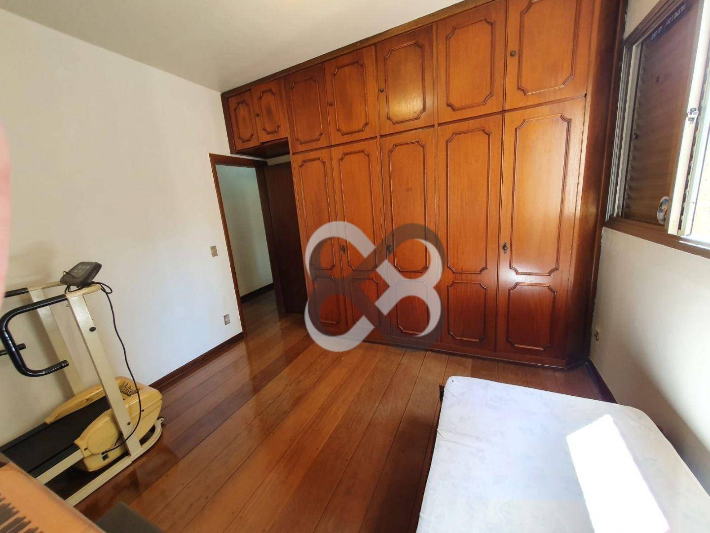 Apartamento à venda com 5 quartos, 231m² - Foto 13