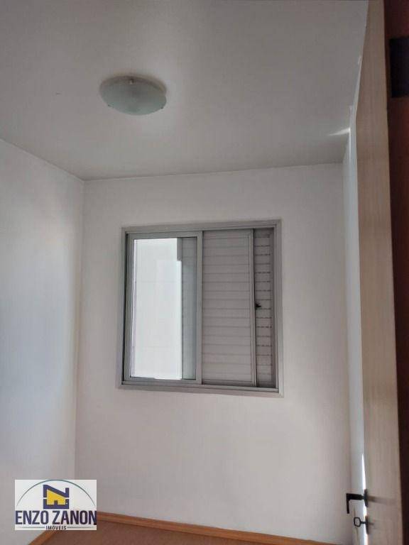 Apartamento para alugar com 3 quartos, 65m² - Foto 4