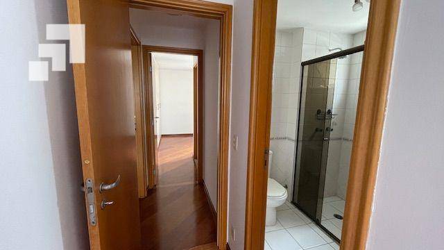 Apartamento para alugar com 4 quartos, 170m² - Foto 14