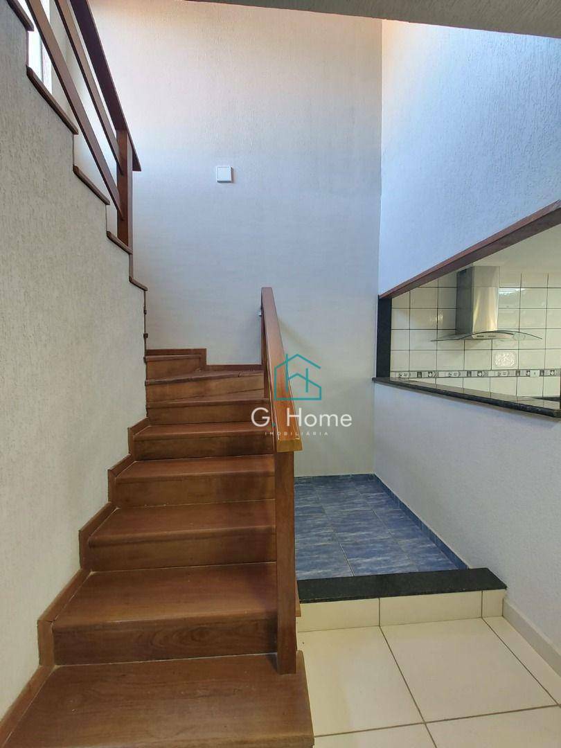 Casa à venda com 3 quartos, 174m² - Foto 12