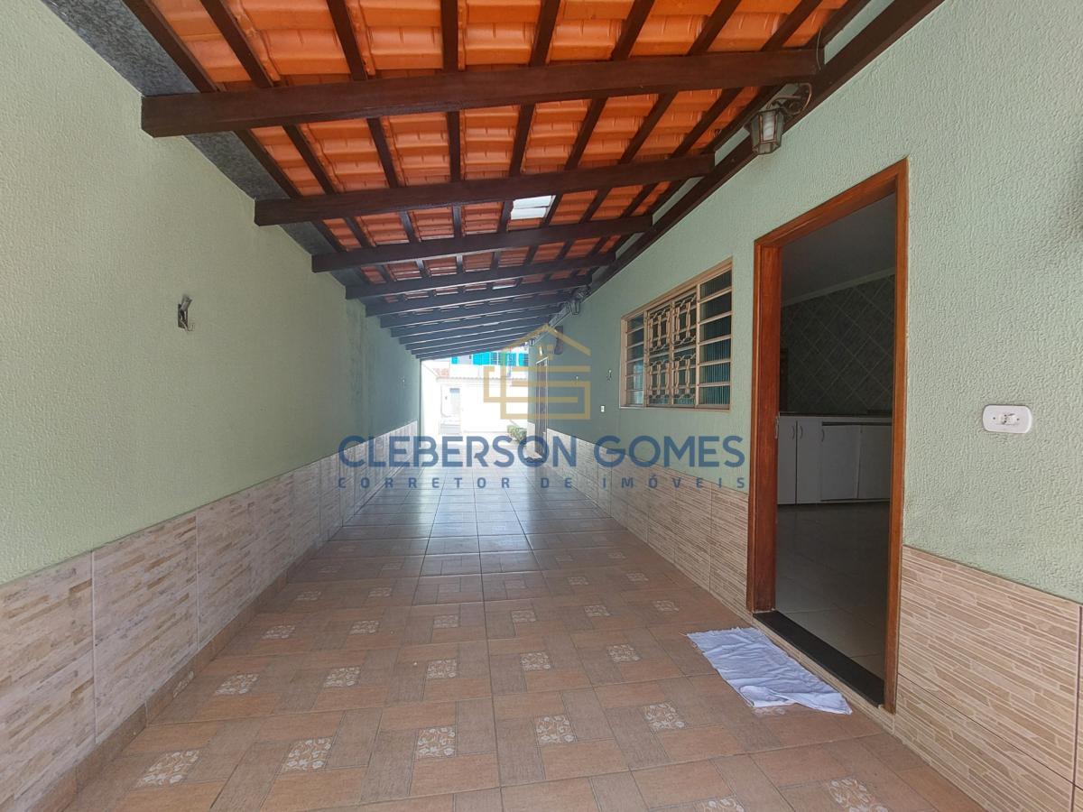 Casa à venda com 3 quartos, 360m² - Foto 9