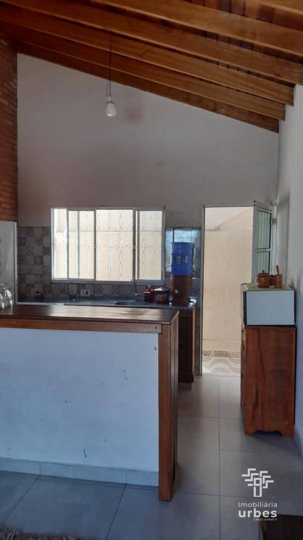 Casa à venda com 3 quartos, 130m² - Foto 16