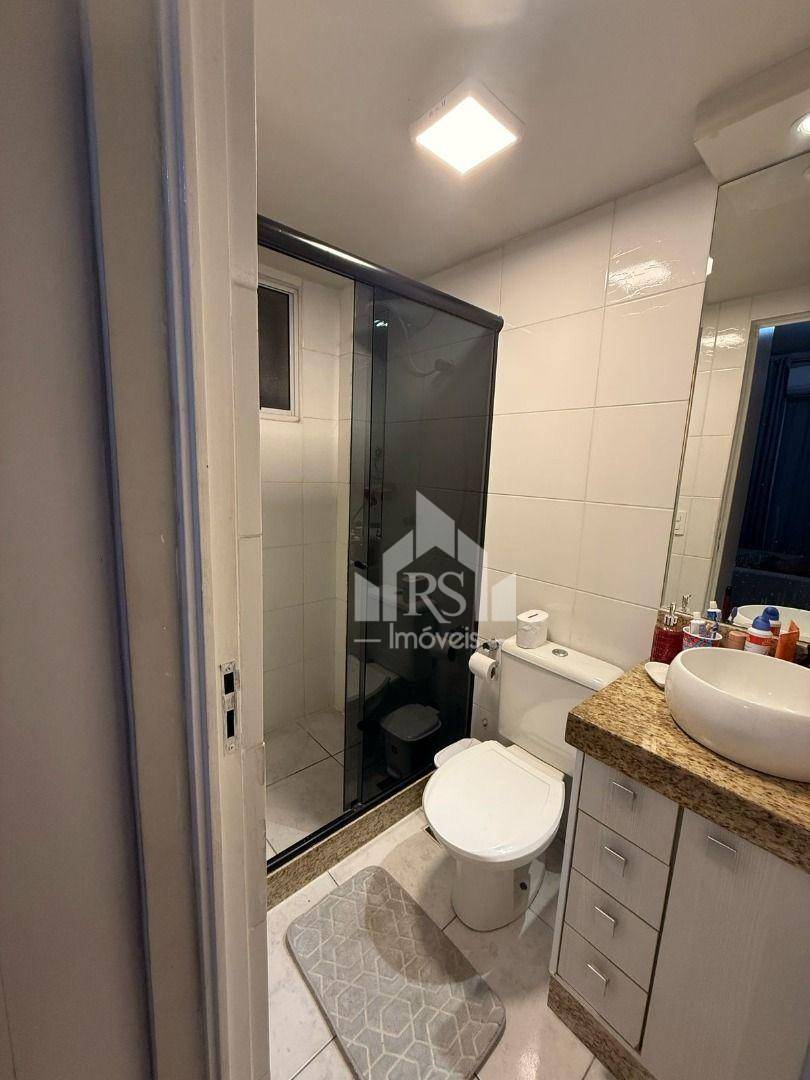 Apartamento à venda com 2 quartos, 58m² - Foto 4