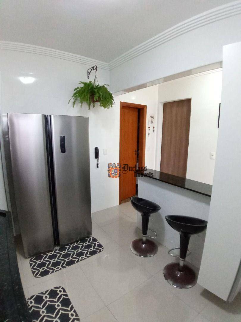 Apartamento à venda com 2 quartos, 90m² - Foto 58