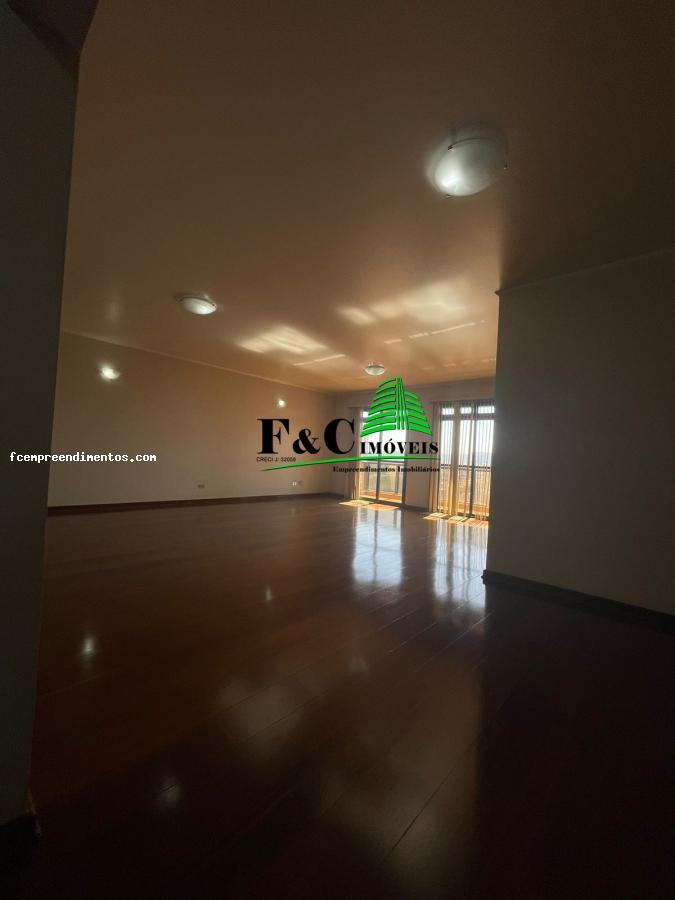 Apartamento à venda com 4 quartos, 227m² - Foto 12