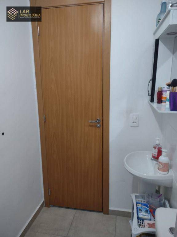 Apartamento à venda com 2 quartos, 42m² - Foto 7