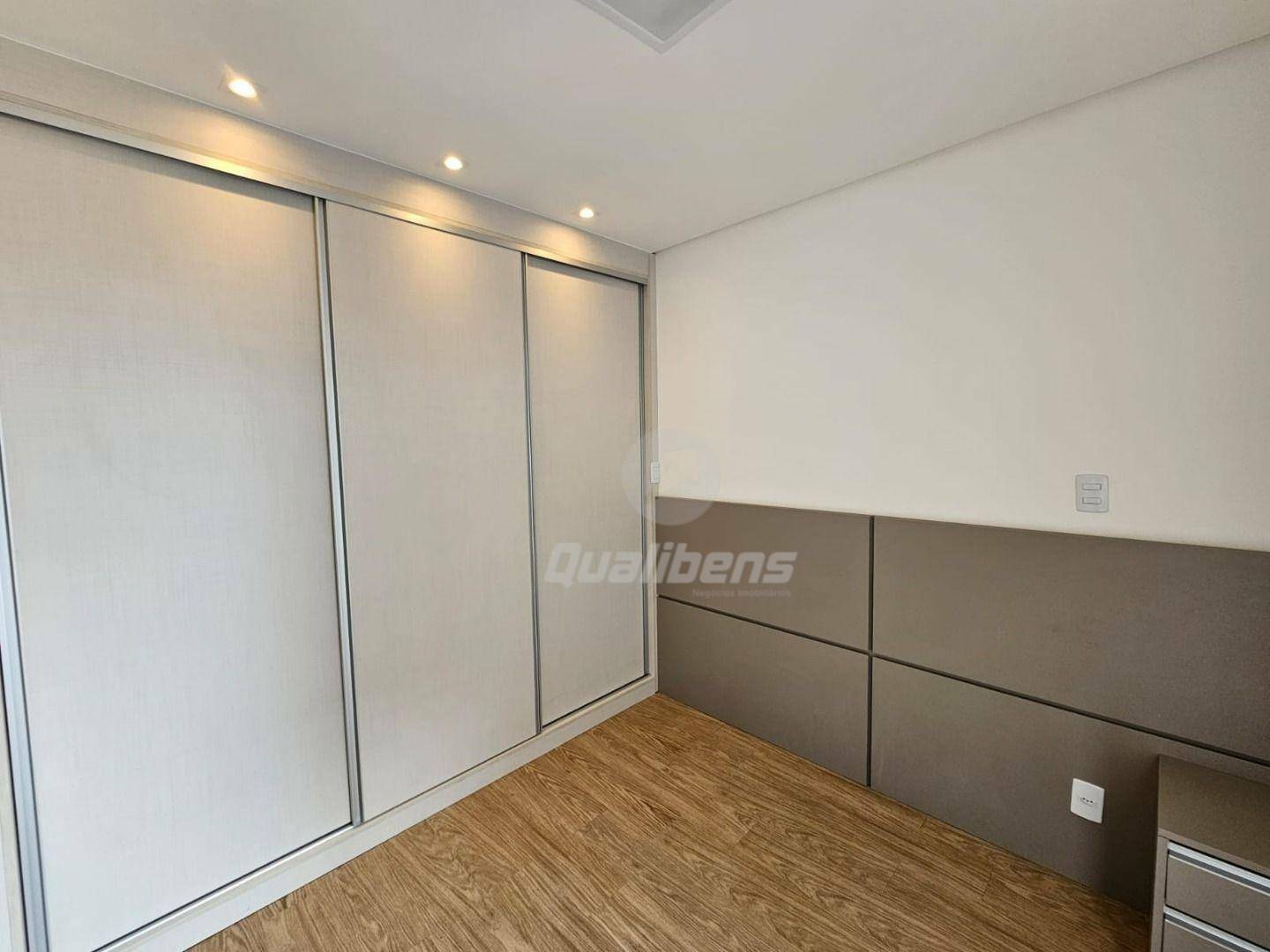 Apartamento à venda com 2 quartos, 59m² - Foto 15