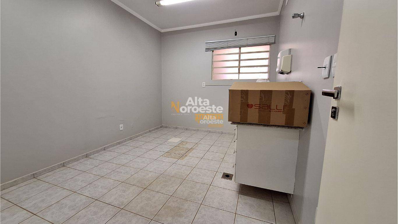 Casa para alugar, 250m² - Foto 8