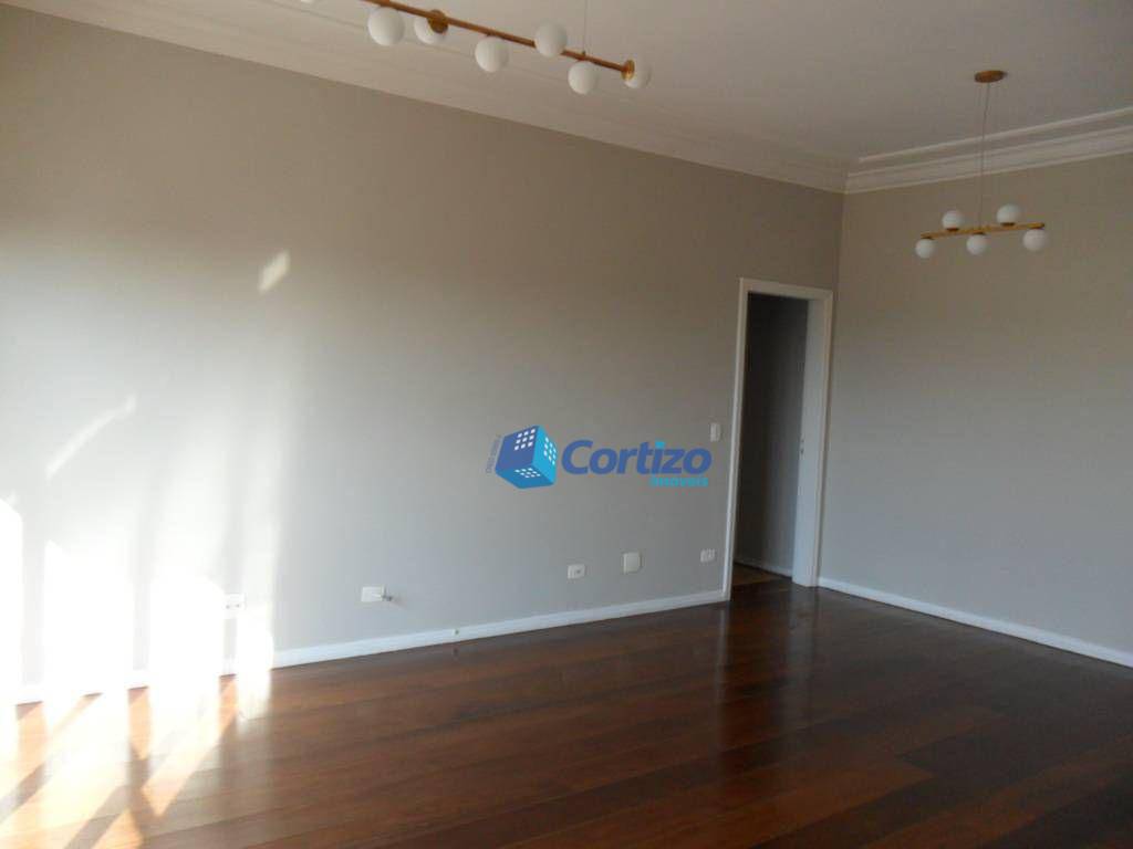 Apartamento à venda com 3 quartos, 148m² - Foto 3