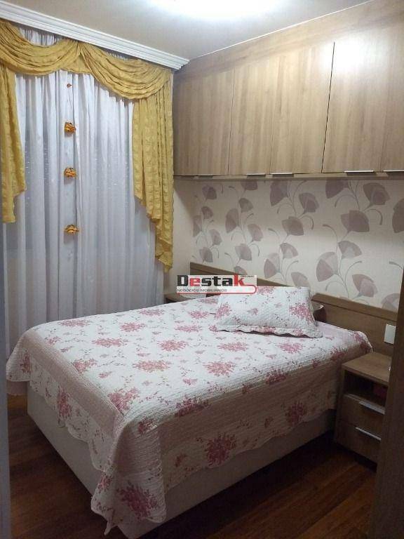 Apartamento à venda com 2 quartos, 80m² - Foto 21