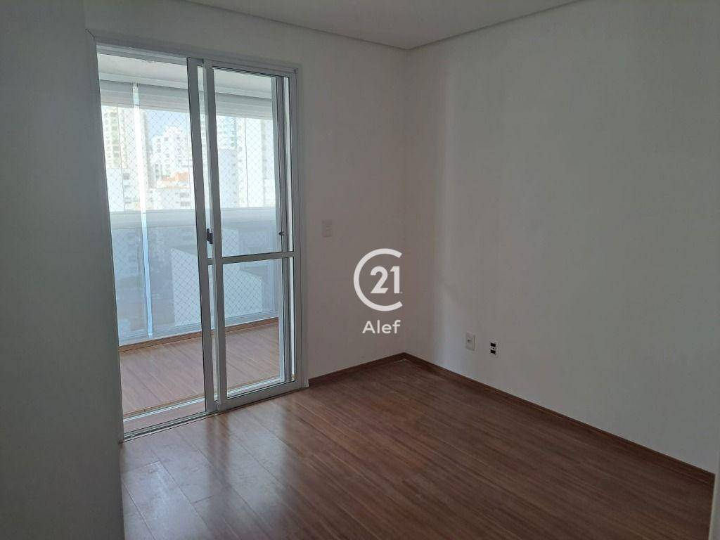 Apartamento para alugar com 2 quartos, 80m² - Foto 8