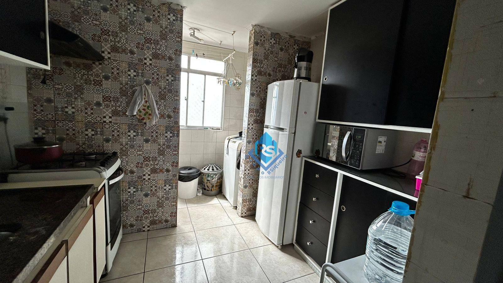 Apartamento à venda com 2 quartos, 53m² - Foto 2