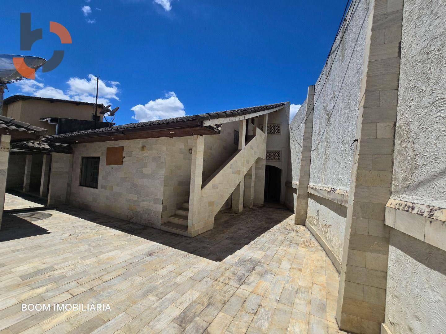 Casa de Condomínio à venda com 6 quartos, 300m² - Foto 54