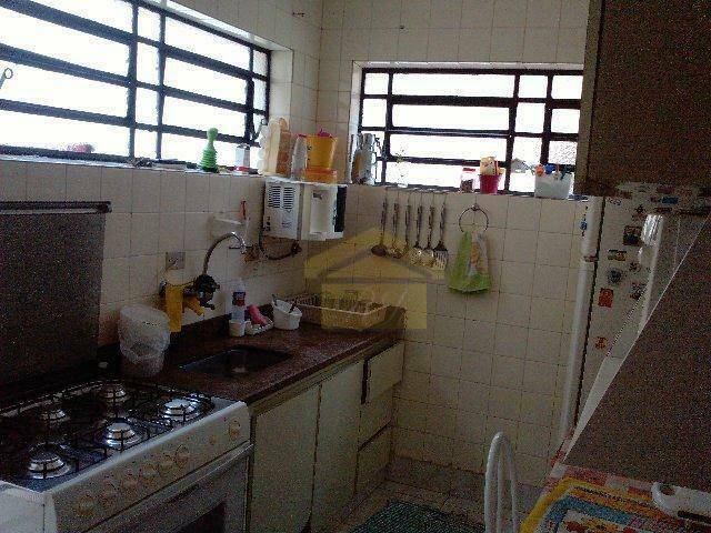 Sobrado à venda com 3 quartos, 150m² - Foto 3