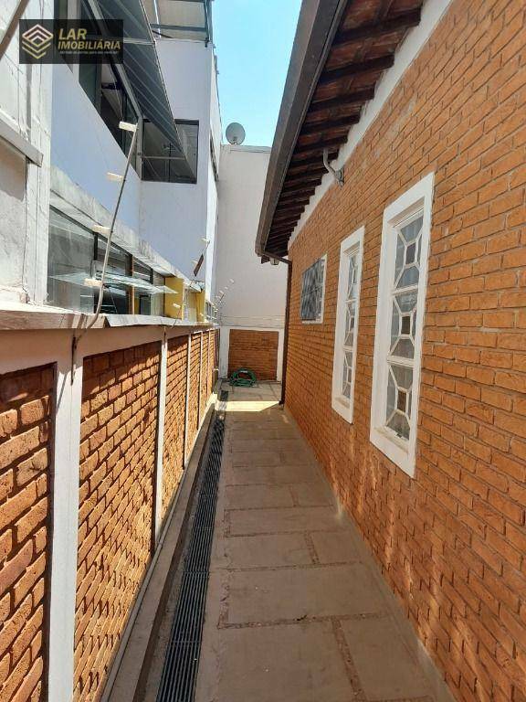 Casa à venda com 2 quartos, 90m² - Foto 17