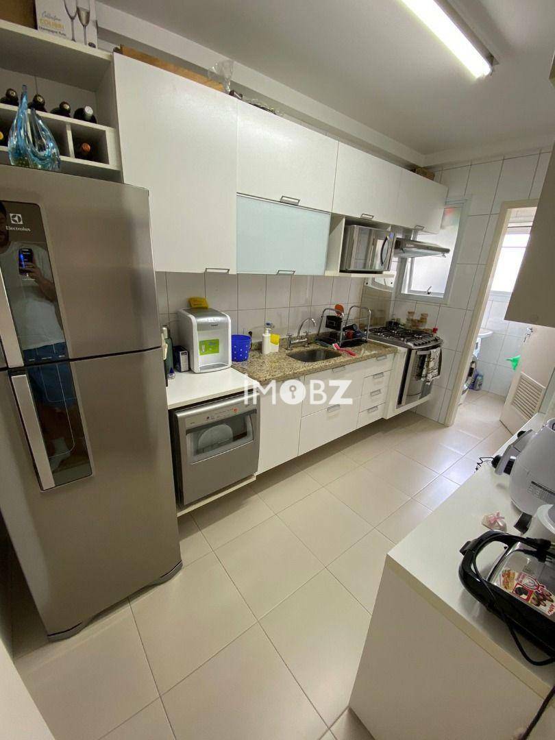 Apartamento à venda com 2 quartos, 68m² - Foto 6