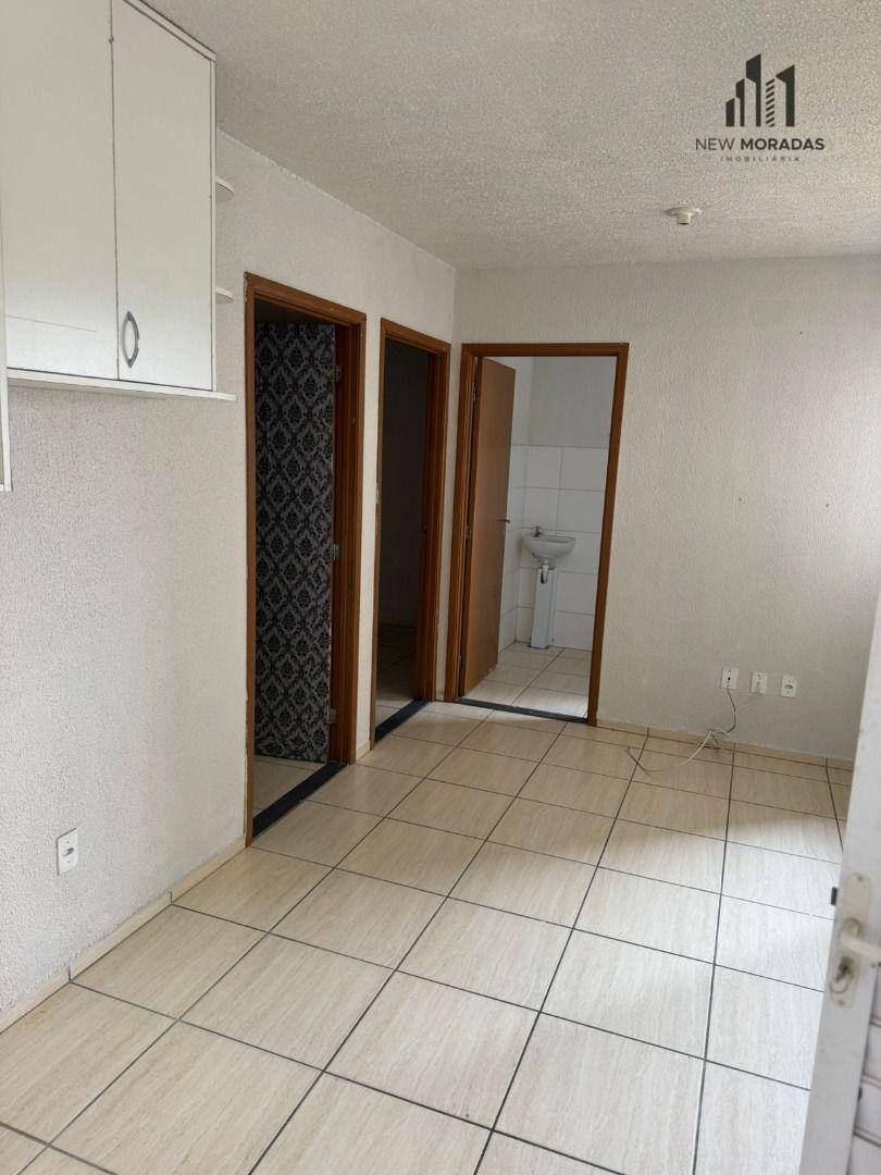 Apartamento à venda com 2 quartos, 43m² - Foto 2