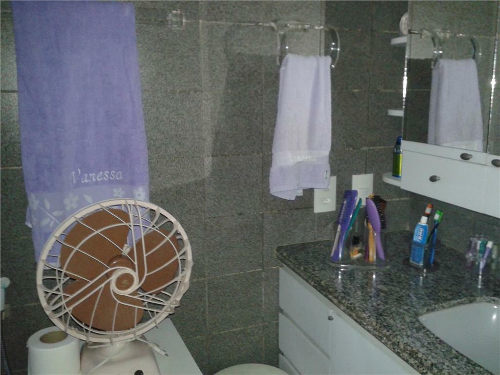 Apartamento à venda com 3 quartos, 217m² - Foto 20