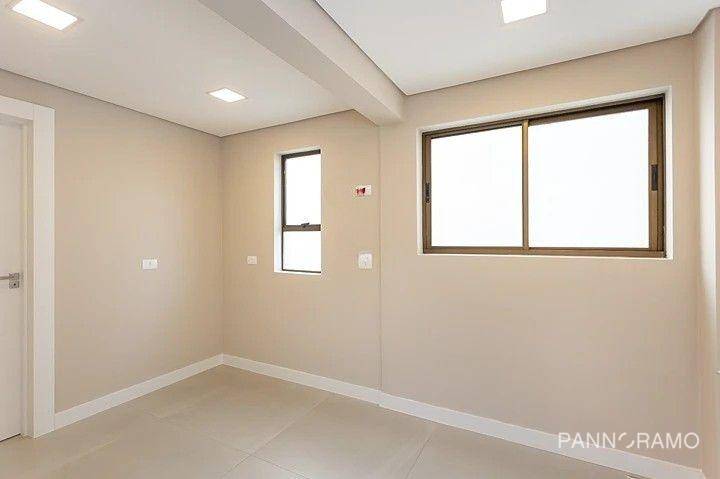 Apartamento à venda com 3 quartos, 193m² - Foto 12