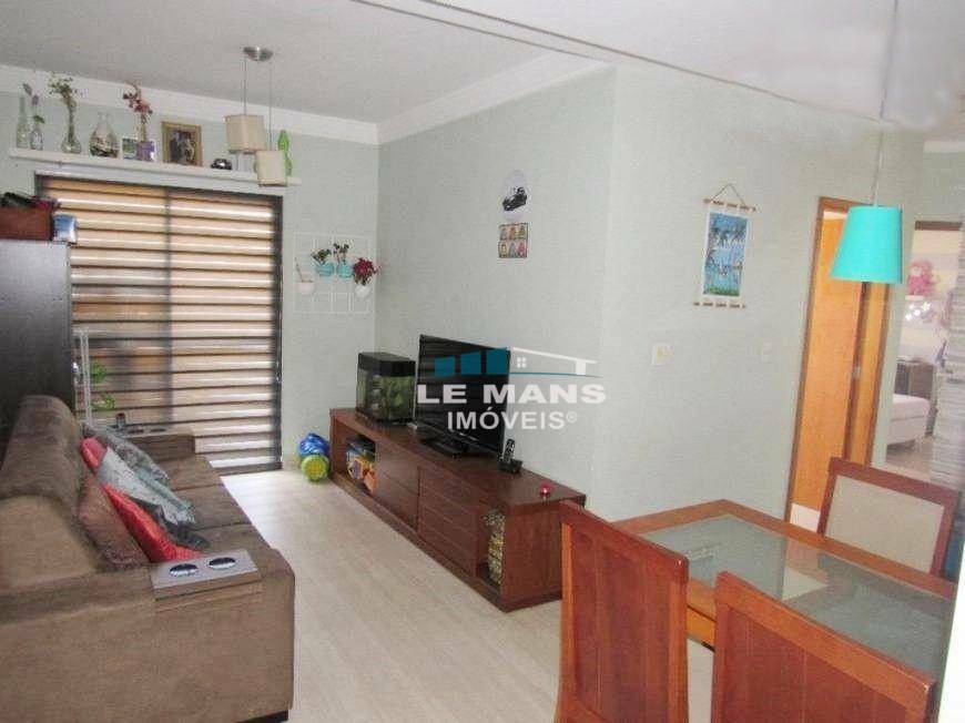 Apartamento à venda com 3 quartos, 73m² - Foto 2